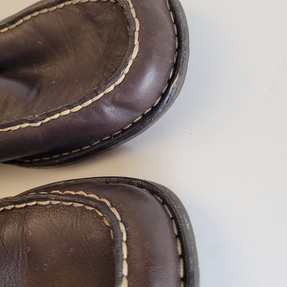 Men's Born Leather Loafer Slip-on Shoes size 10.5 (44.5) - Picture 5 of 12